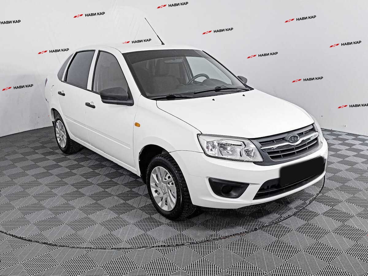 Lada (ВАЗ) Granta с пробегом — 2014 год. Фото: #2