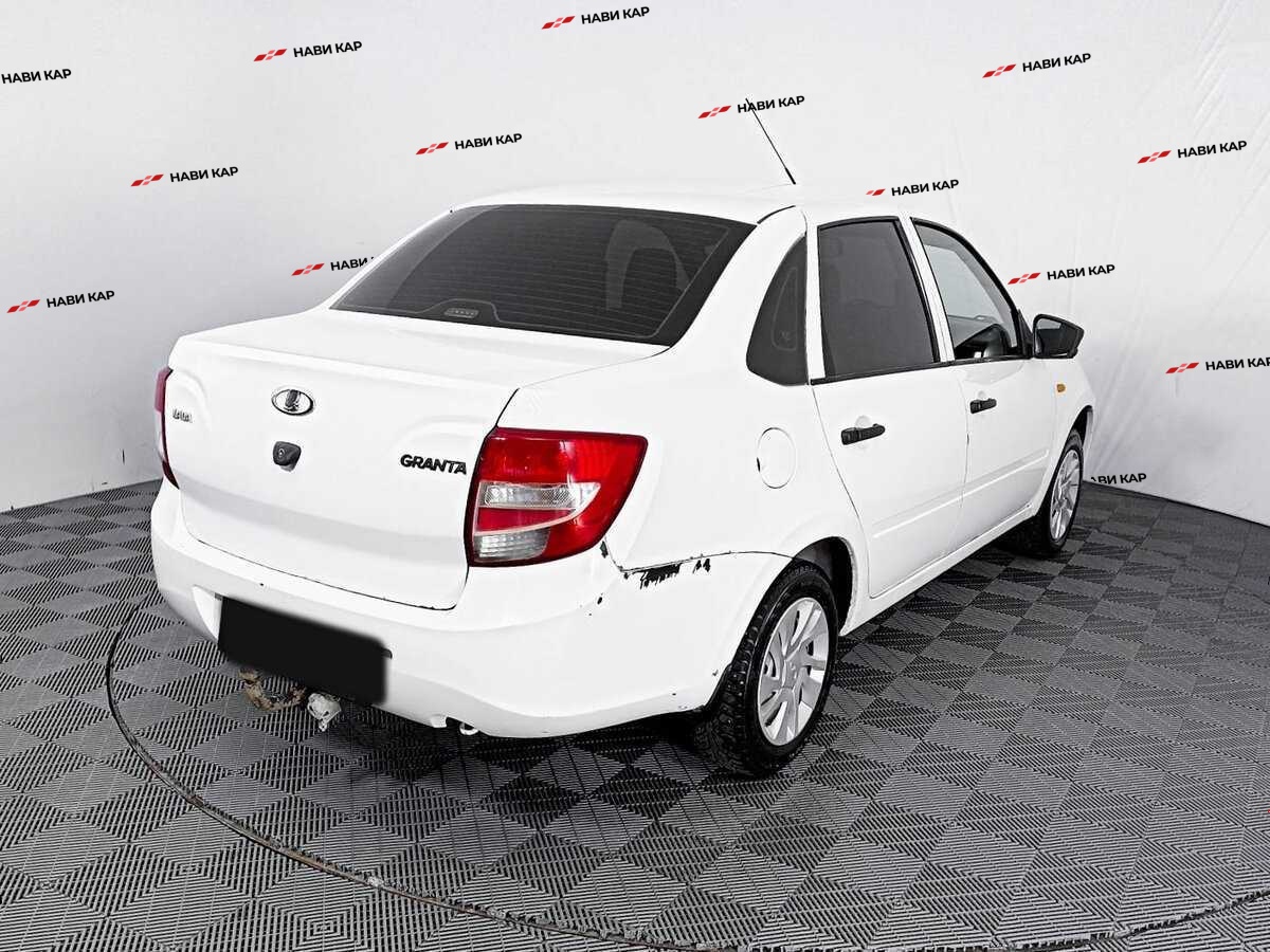 Lada (ВАЗ) Granta с пробегом — 2014 год. Фото: #4