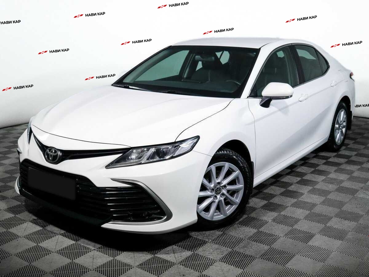 Toyota Camry с пробегом — 2021 год. Фото: #15