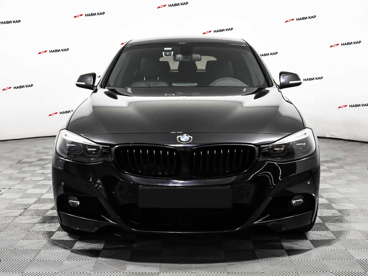 BMW 3 серии с пробегом — 2020 год. Фото: #1