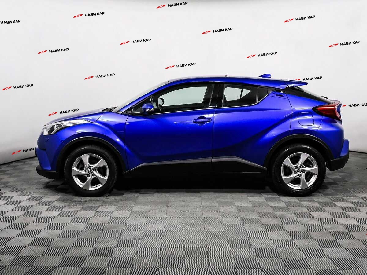Toyota C-HR с пробегом — 2018 год. Фото: #7