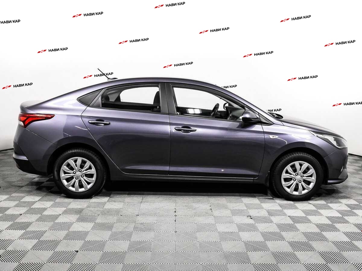 Hyundai Solaris с пробегом — 2021 год. Фото: #3