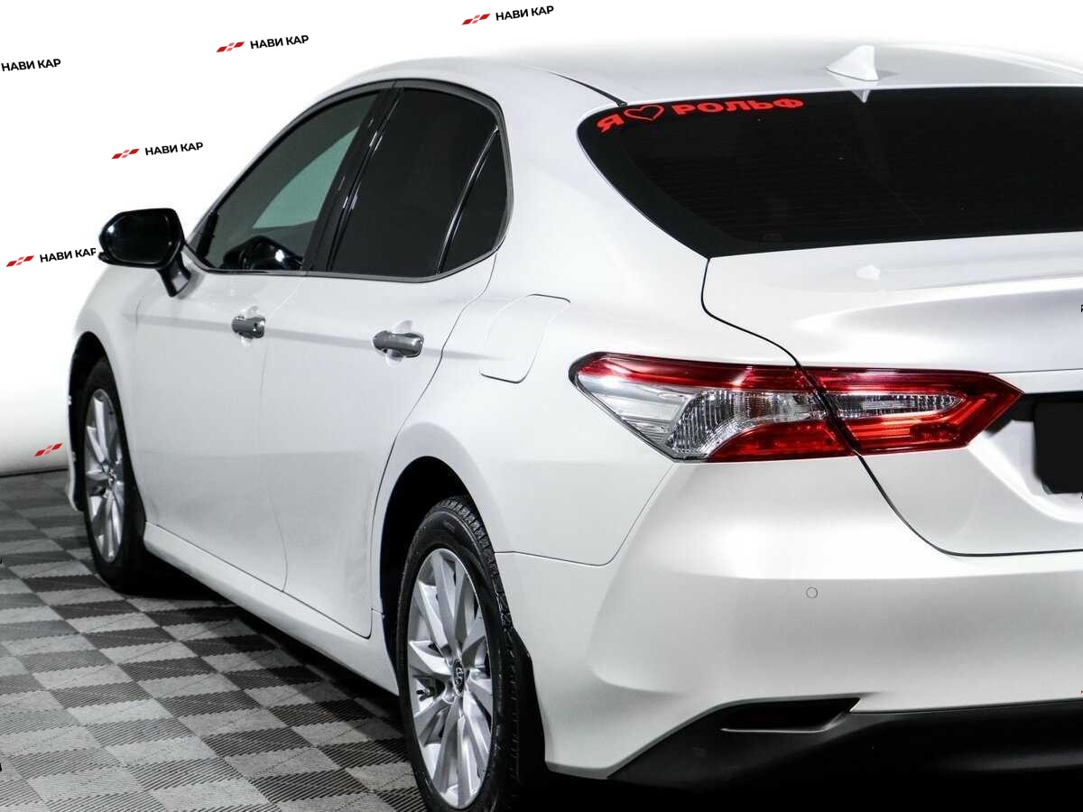 Toyota Camry с пробегом — 2019 год. Фото: #18