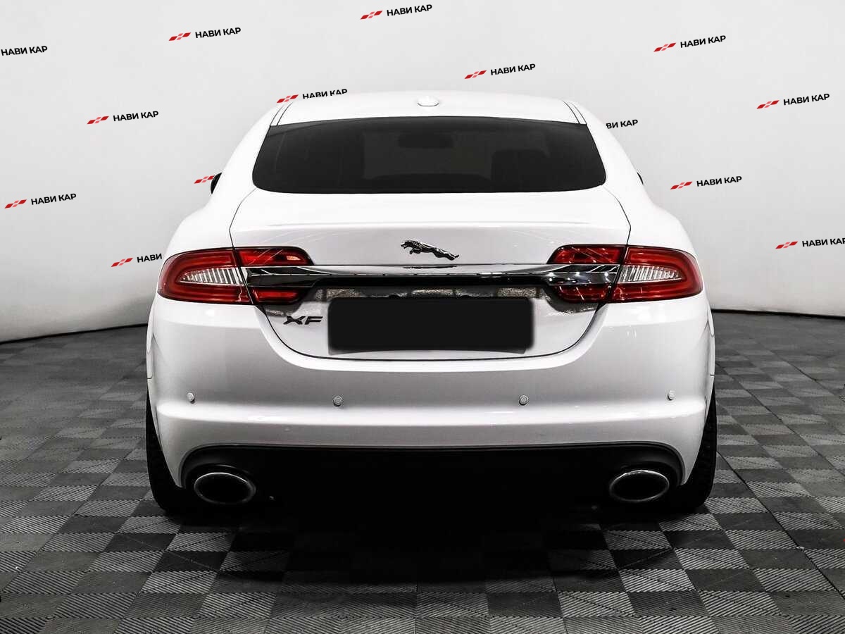Jaguar XF с пробегом — 2012 год. Фото: #5