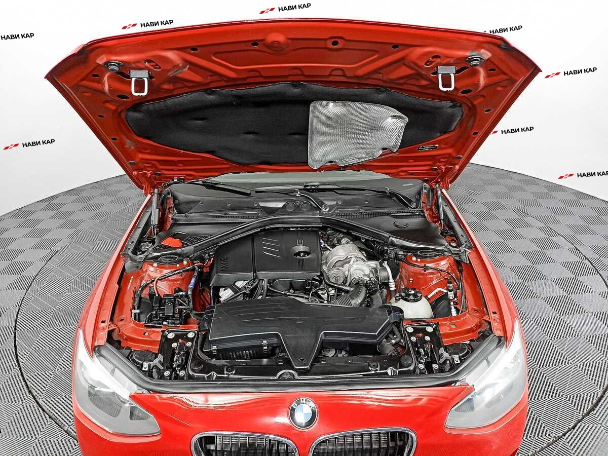 BMW 1 серии с пробегом — 2012 год. Фото: #8