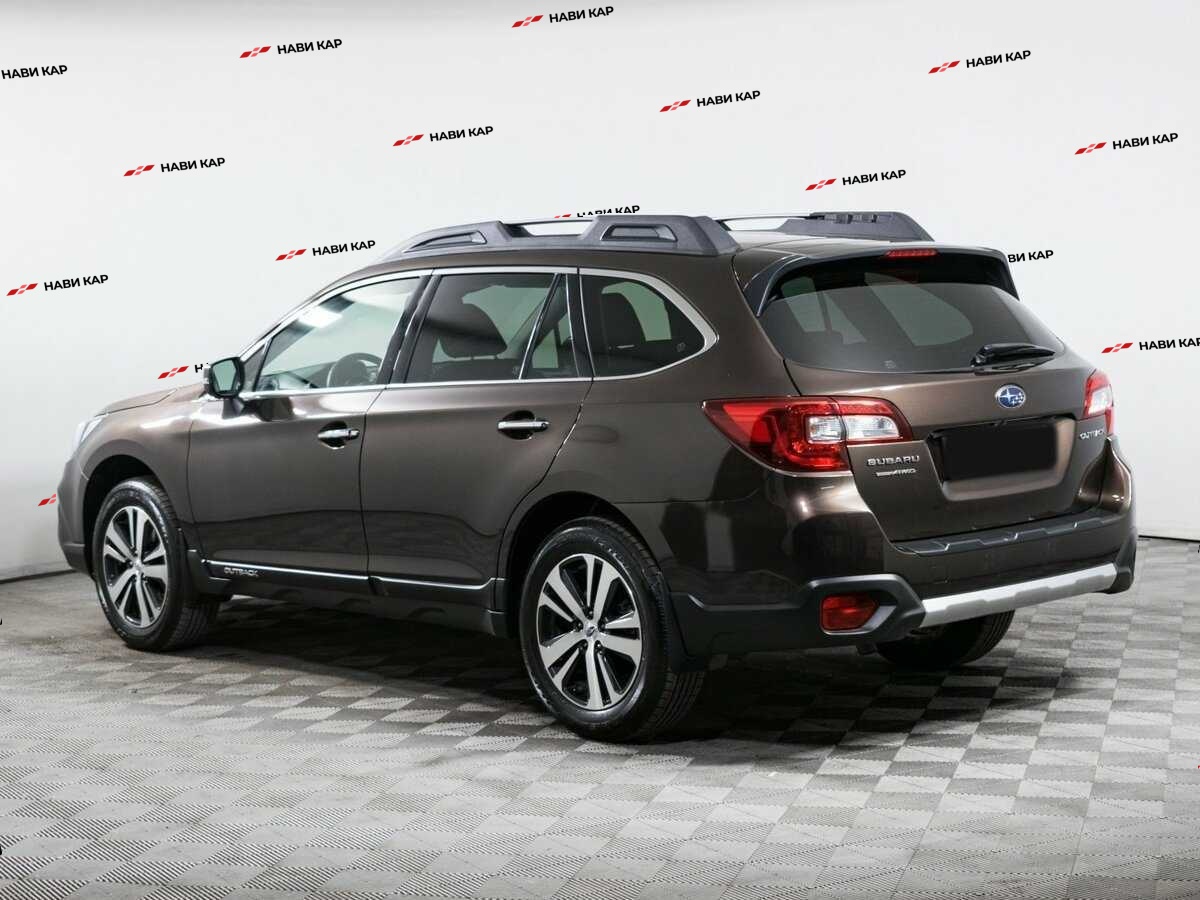Subaru Outback с пробегом — 2018 год. Фото: #5