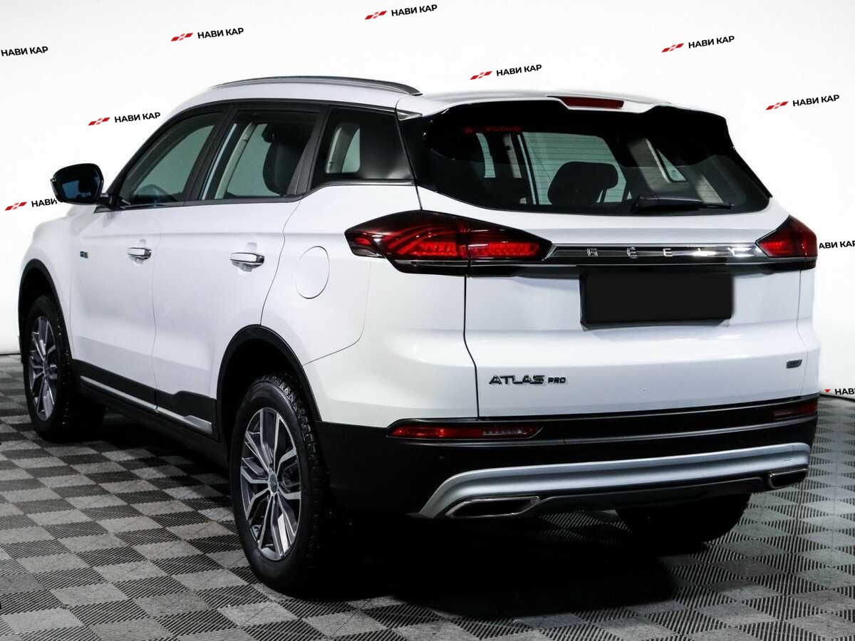 Geely Atlas Pro с пробегом — 2023 год. Фото: #6