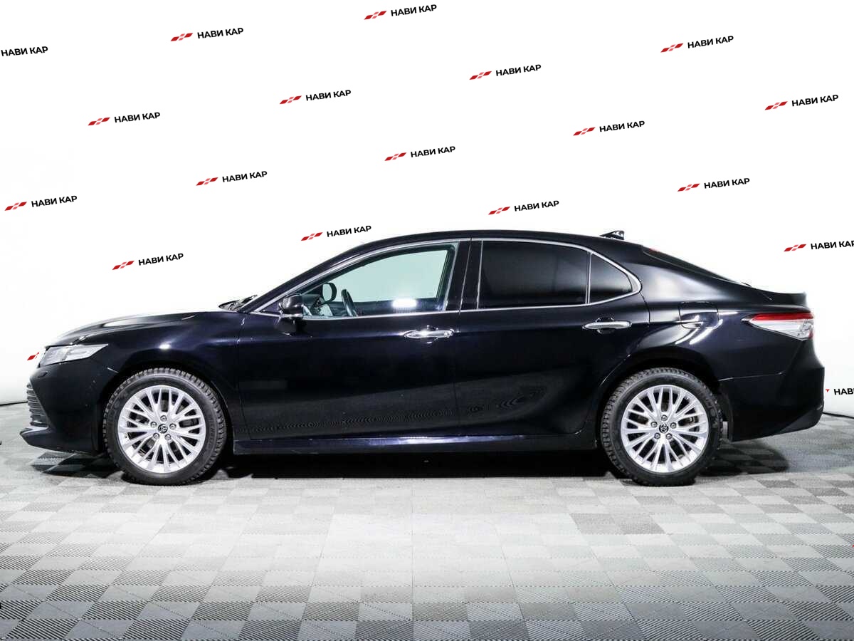 Toyota Camry с пробегом — 2018 год. Фото: #4