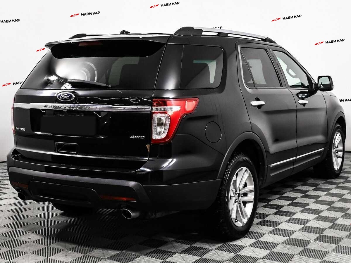 Ford Explorer с пробегом — 2014 год. Фото: #4