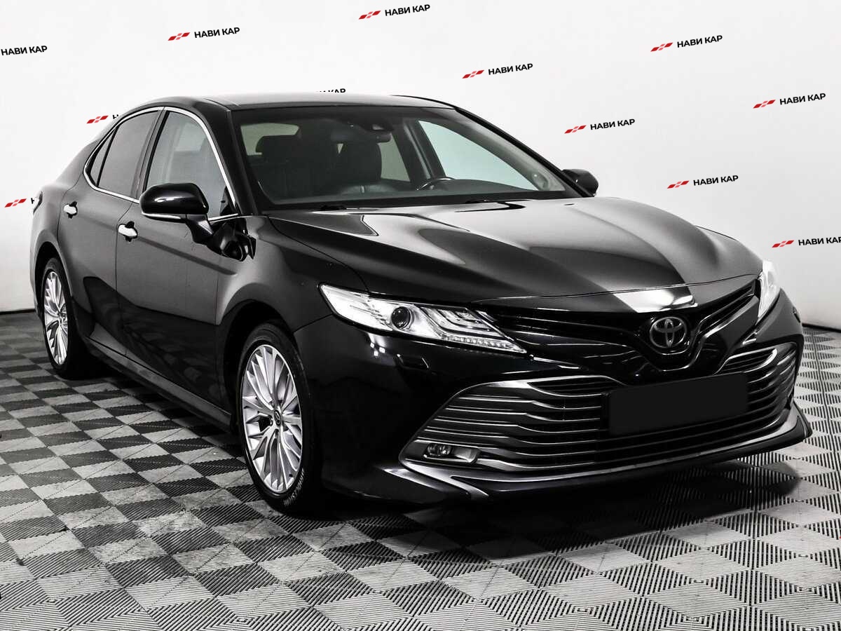 Toyota Camry с пробегом — 2019 год. Фото: #2