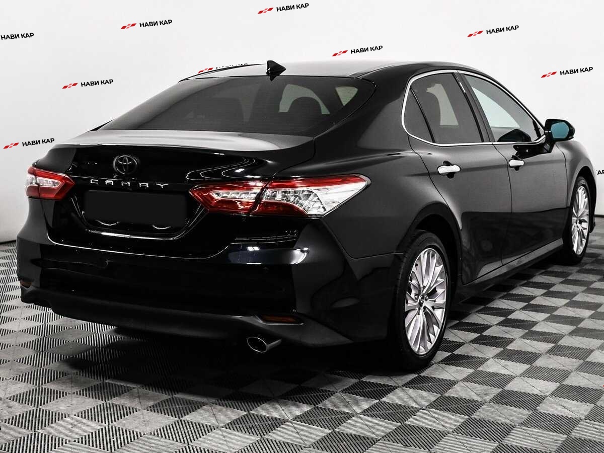 Toyota Camry с пробегом — 2019 год. Фото: #4