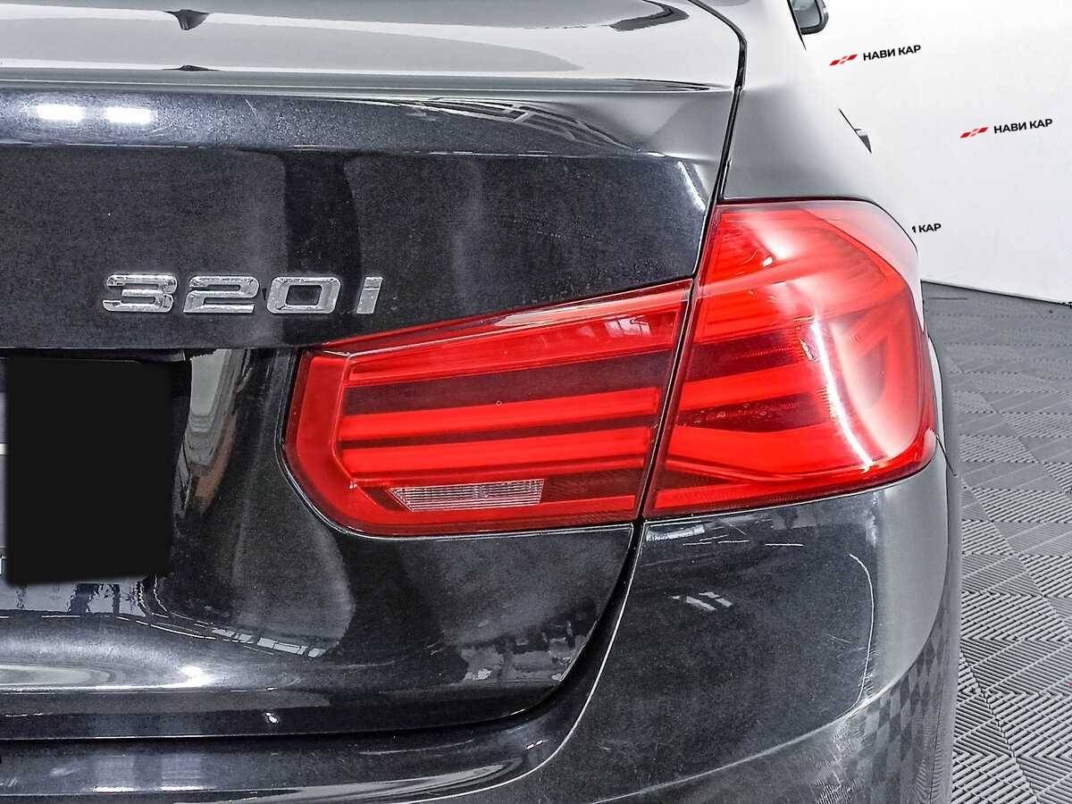 BMW 3 серии с пробегом — 2018 год. Фото: #6