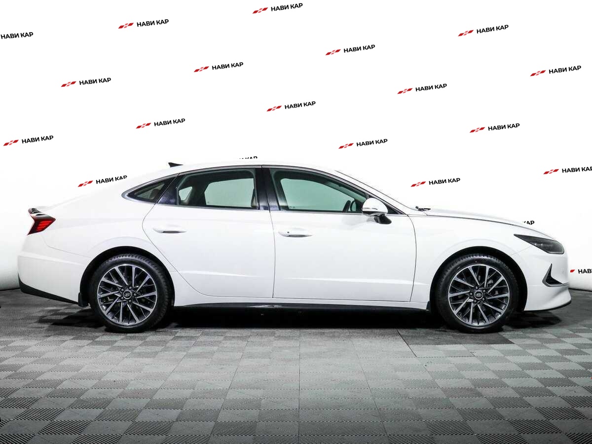 Hyundai Sonata с пробегом — 2020 год. Фото: #3