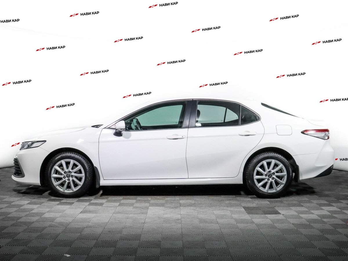 Toyota Camry с пробегом — 2021 год. Фото: #5