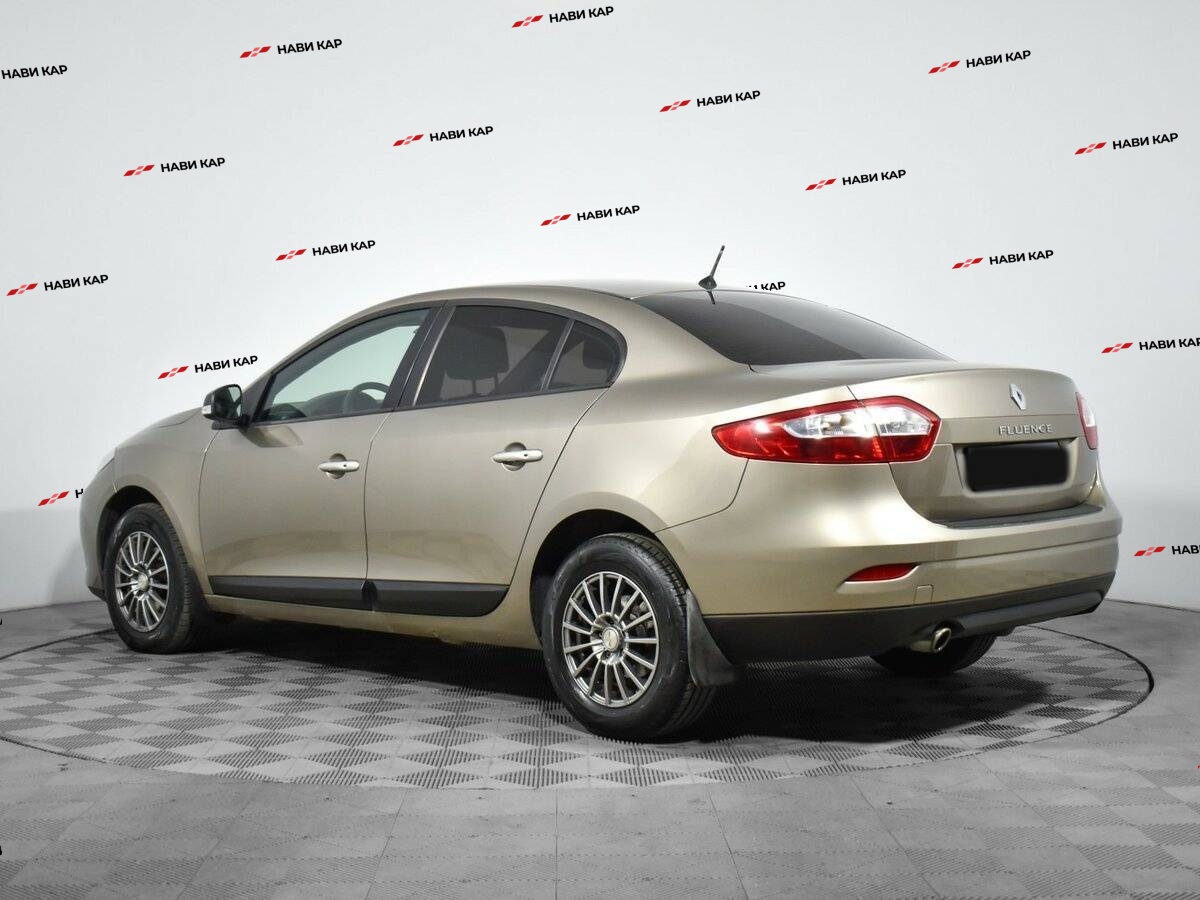 Renault Fluence с пробегом — 2013 год. Фото: #5