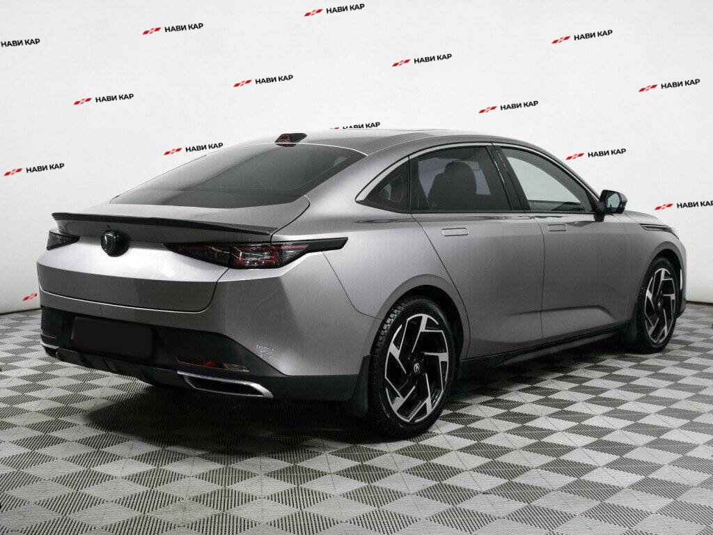 Changan Lamore с пробегом — 2023 год. Фото: #4