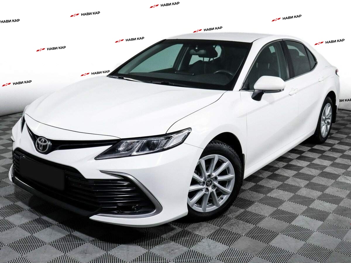 Toyota Camry с пробегом — 2021 год. Фото: #13