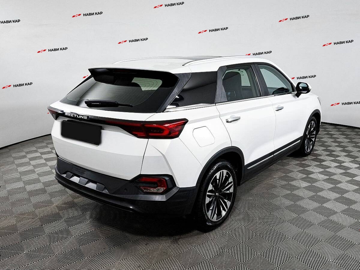 FAW Bestune T77 с пробегом — 2019 год. Фото: #4