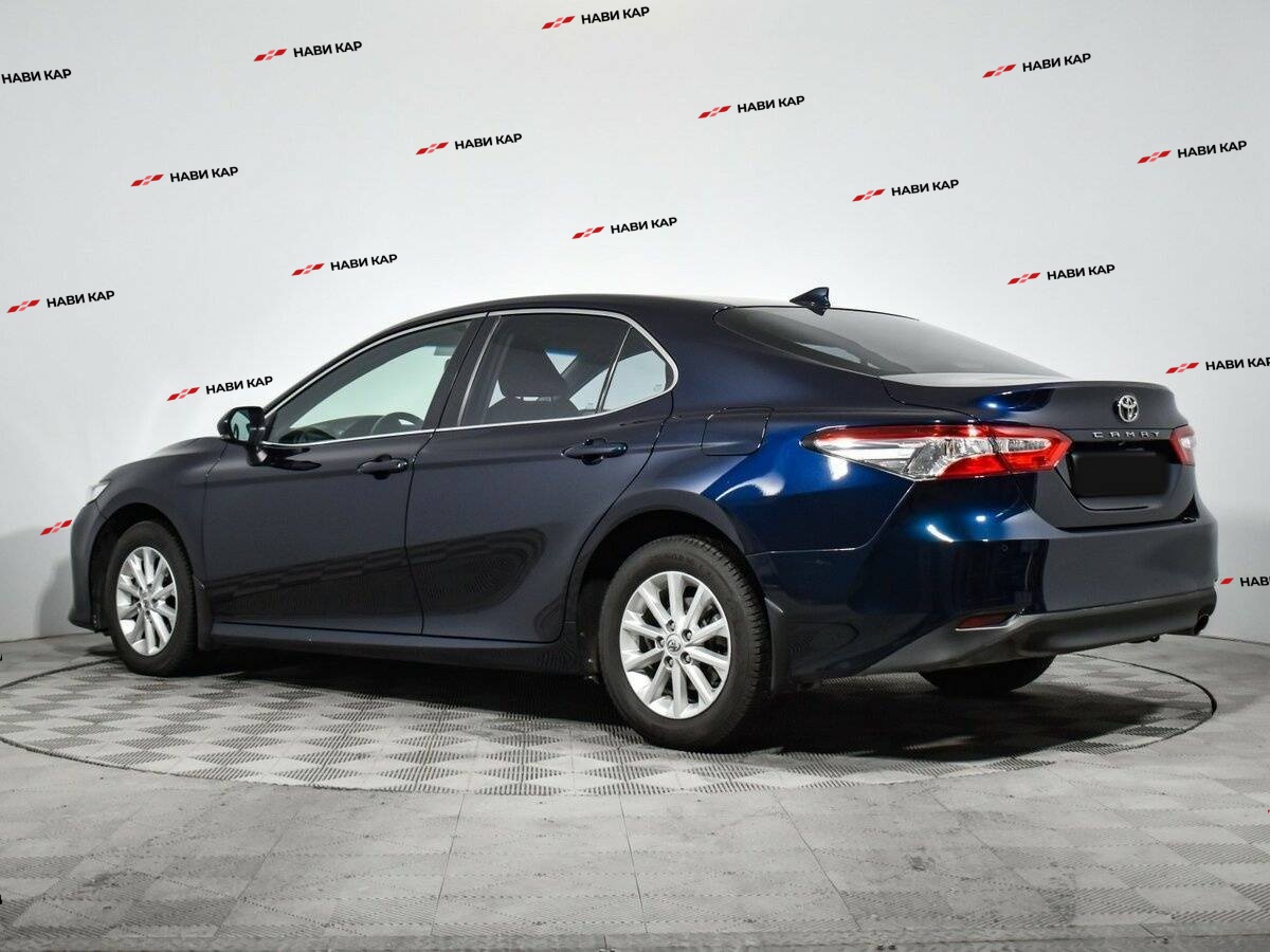 Toyota Camry с пробегом — 2019 год. Фото: #5