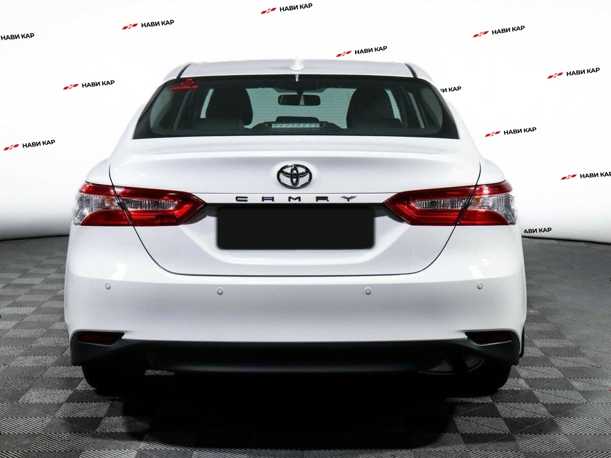 Toyota Camry с пробегом — 2021 год. Фото: #5