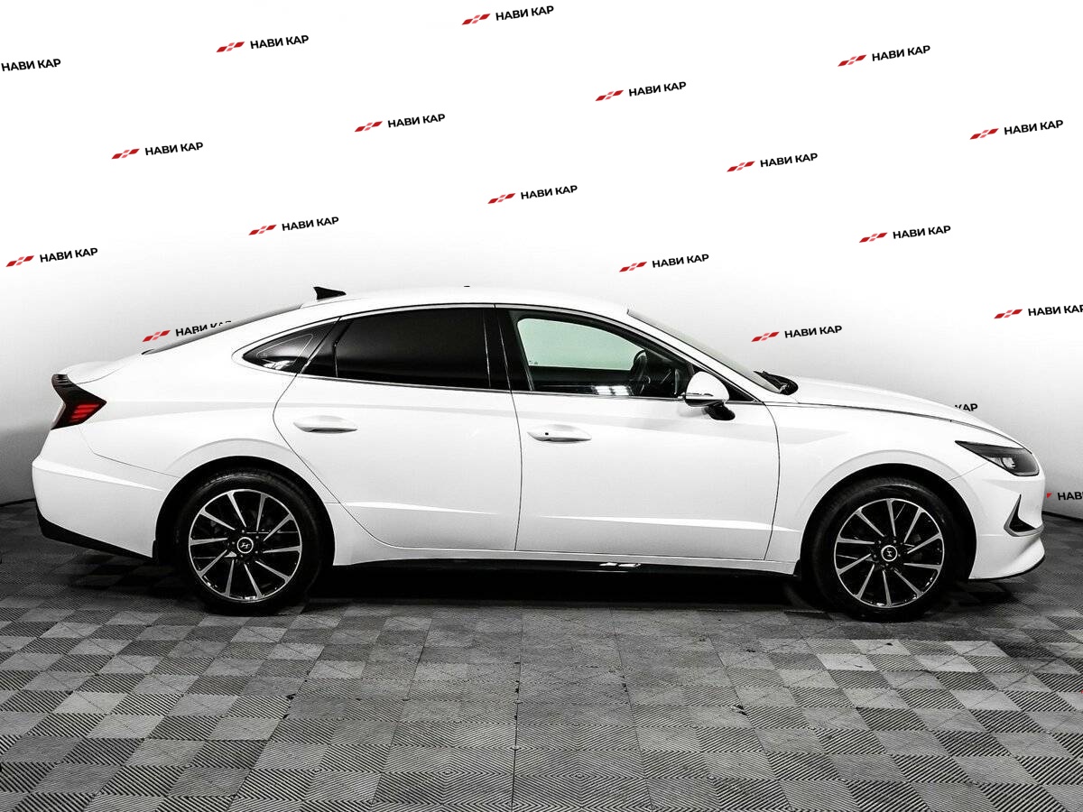 Hyundai Sonata с пробегом — 2020 год. Фото: #3