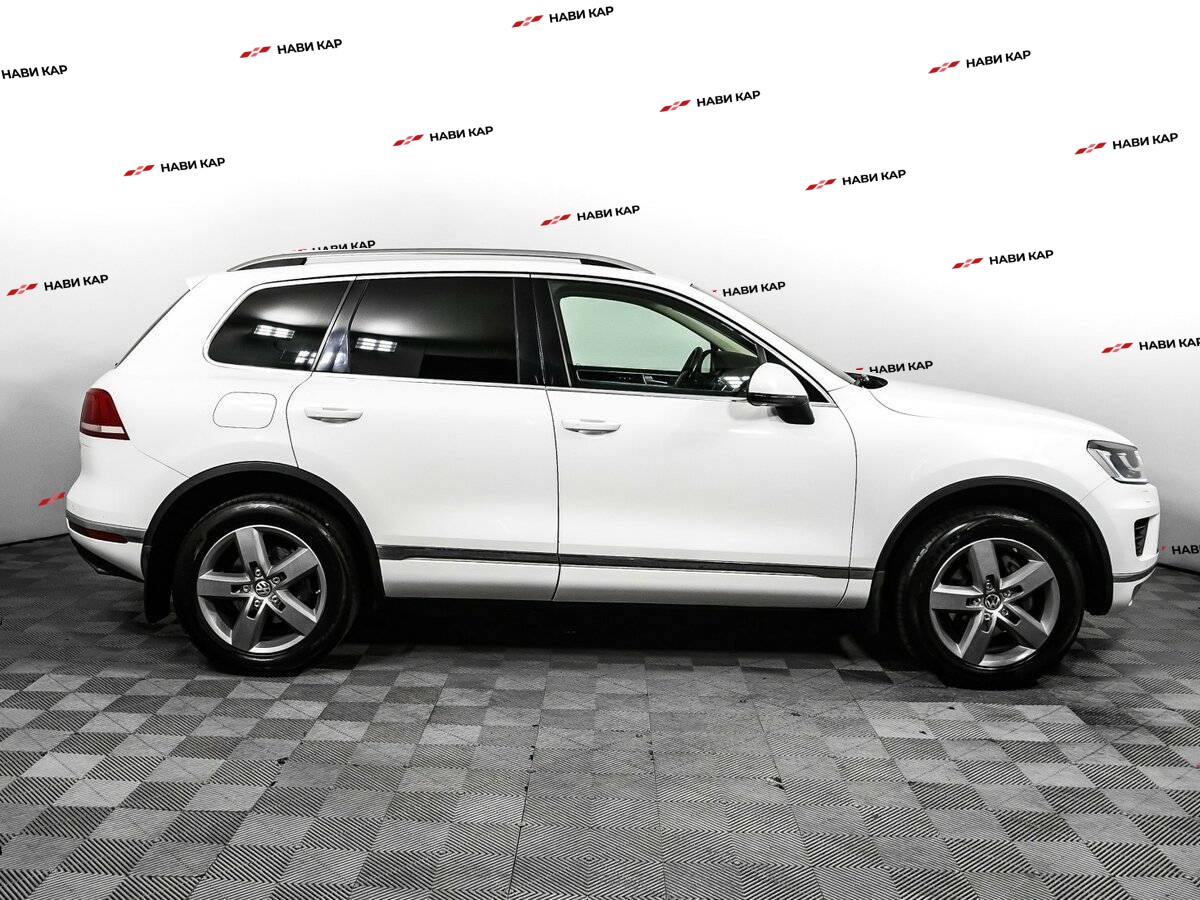 Volkswagen Touareg с пробегом — 2014 год. Фото: #3