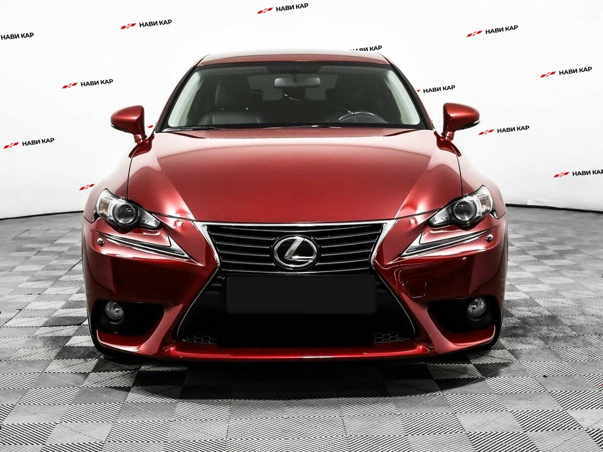 Lexus IS с пробегом — 2014 год. Фото: #1
