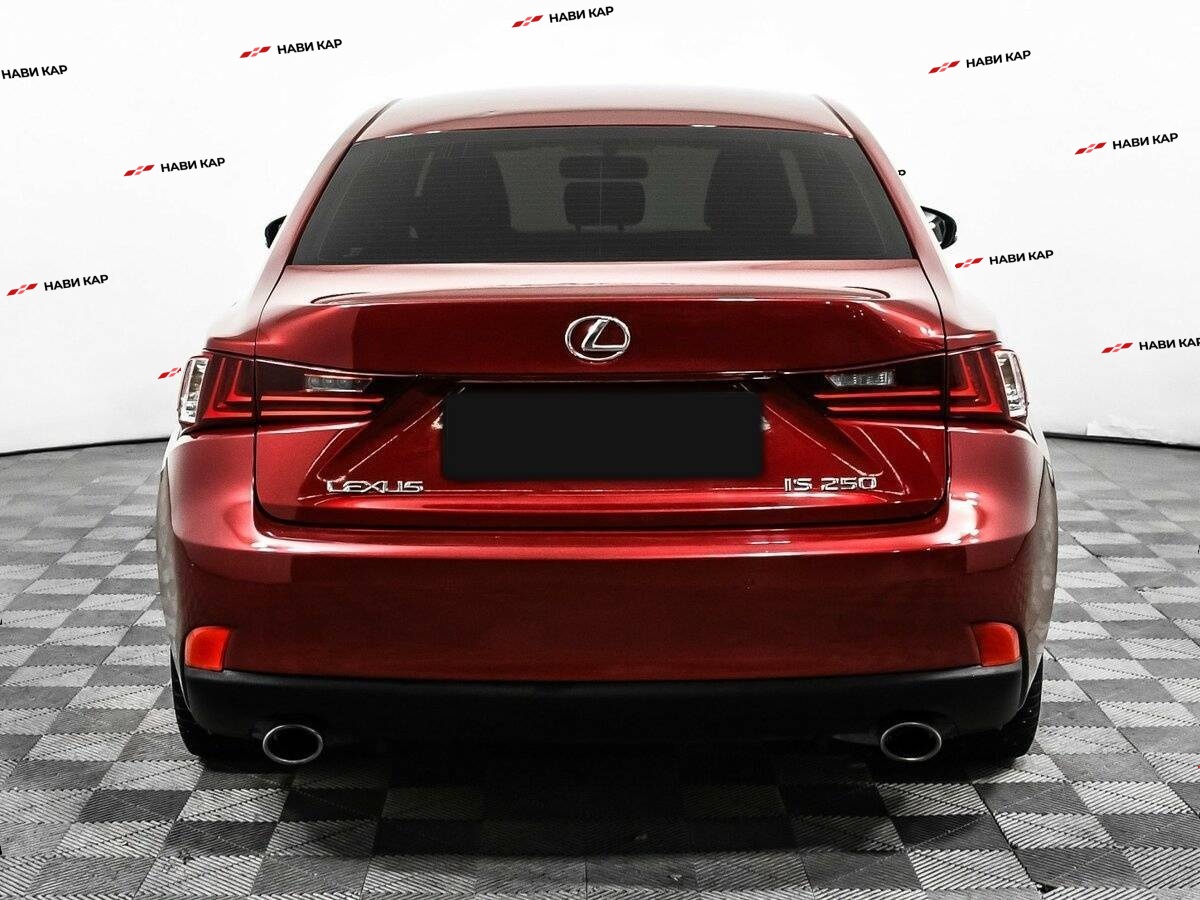 Lexus IS с пробегом — 2014 год. Фото: #5