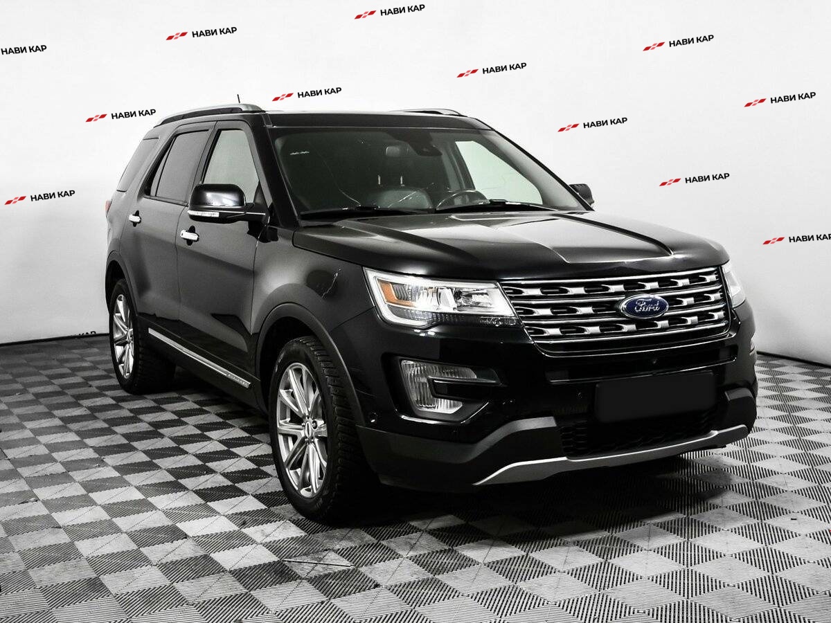Ford Explorer с пробегом — 2017 год. Фото: #2