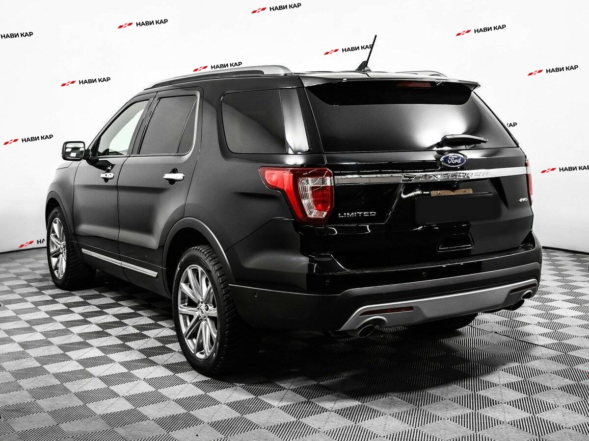 Ford Explorer с пробегом — 2017 год. Фото: #6