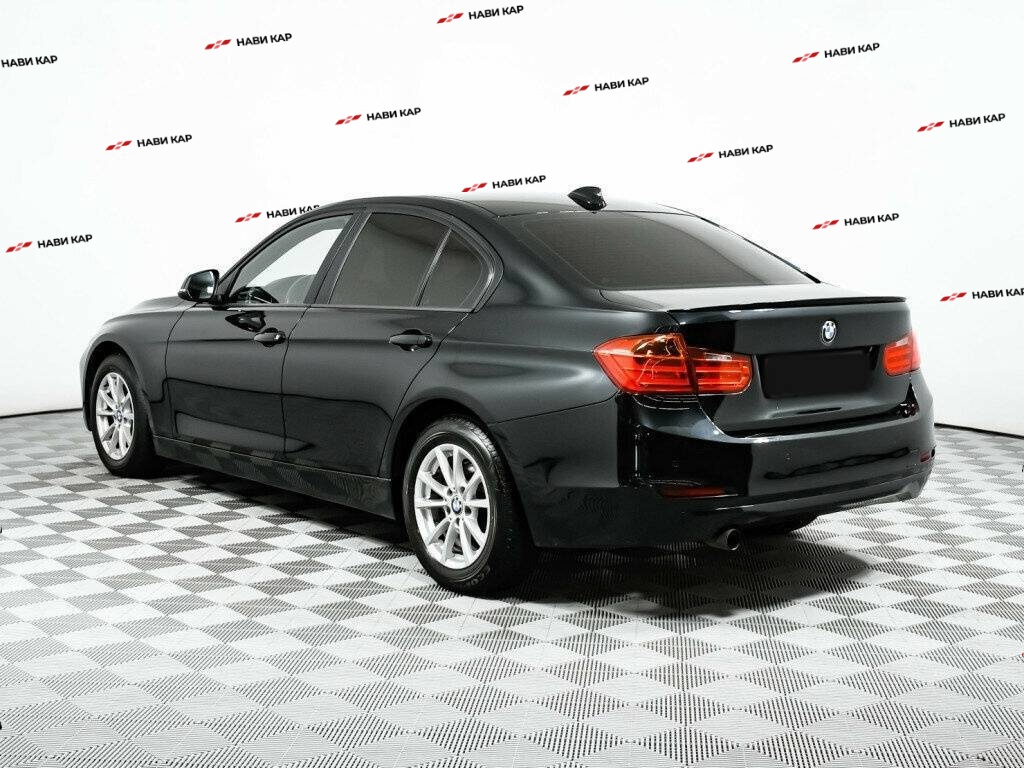 BMW 3 серии с пробегом — 2015 год. Фото: #5