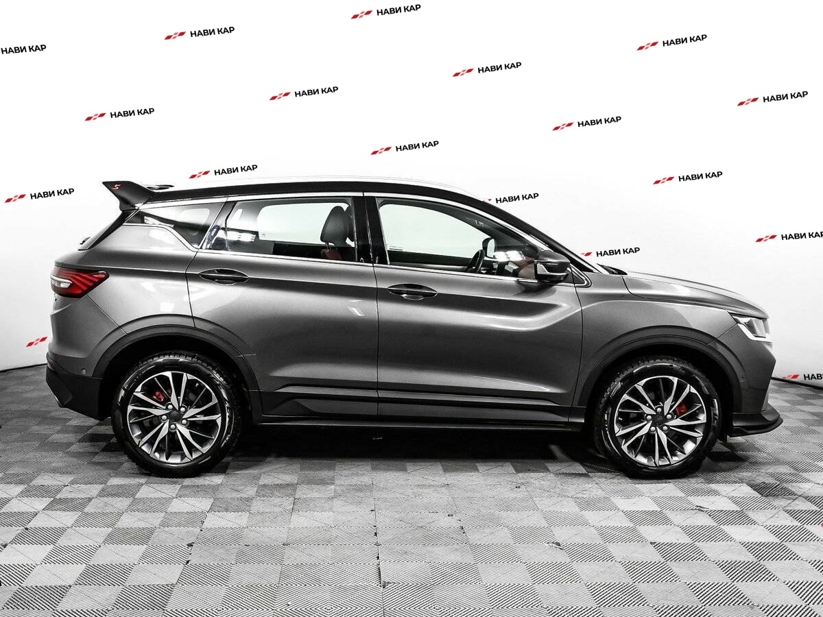 Geely Coolray с пробегом — 2023 год. Фото: #3