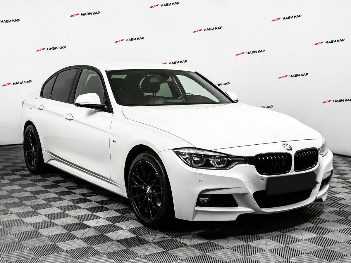 BMW 3 серии с пробегом — 2018 год. Фото: #2