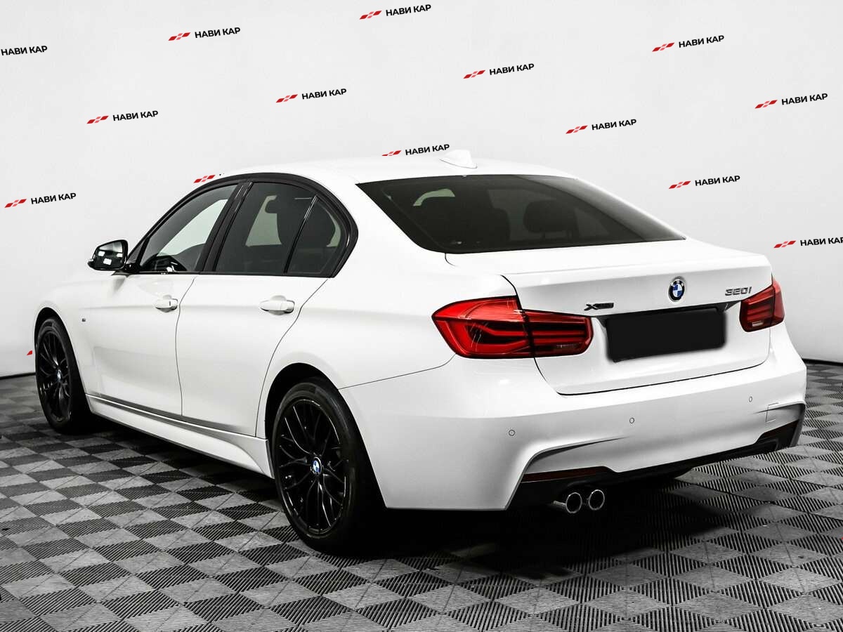 BMW 3 серии с пробегом — 2018 год. Фото: #6