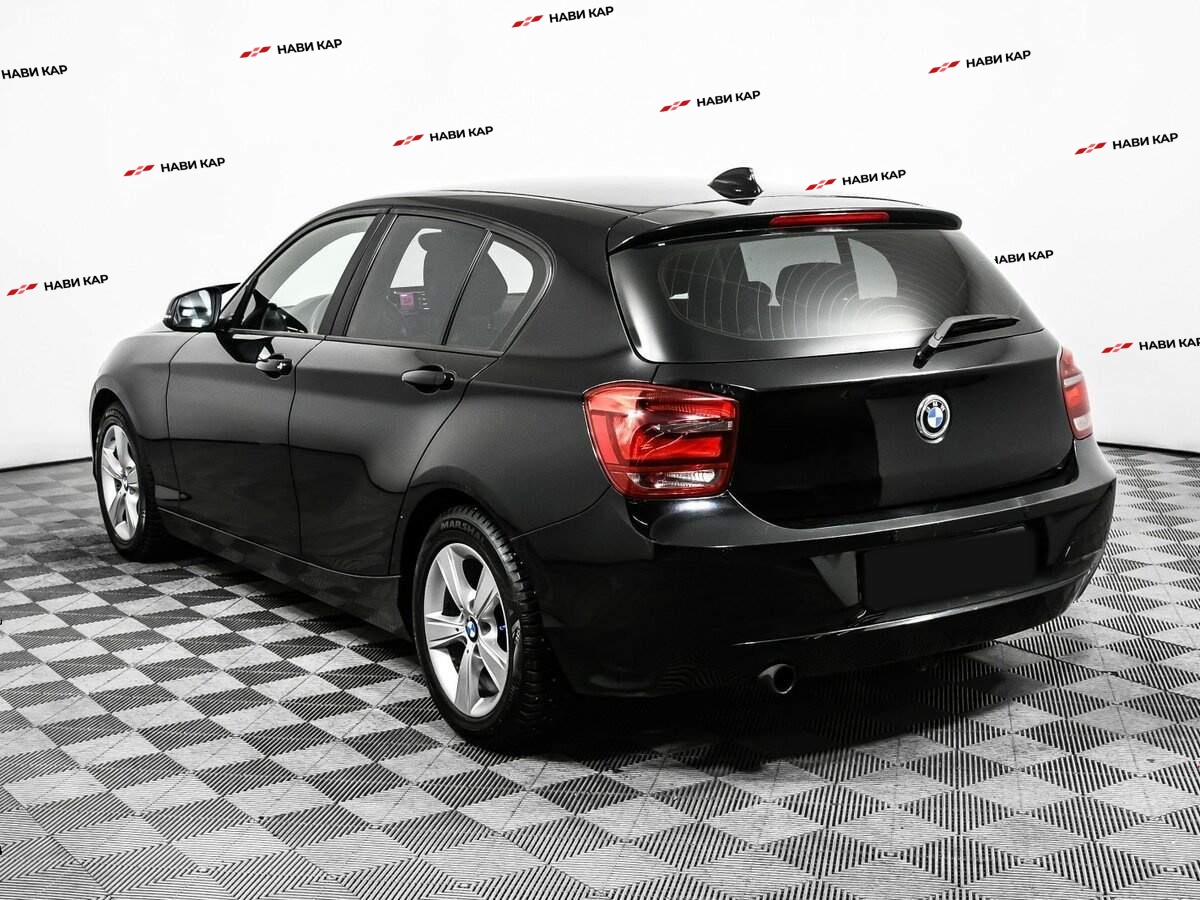 BMW 1 серии с пробегом — 2012 год. Фото: #6