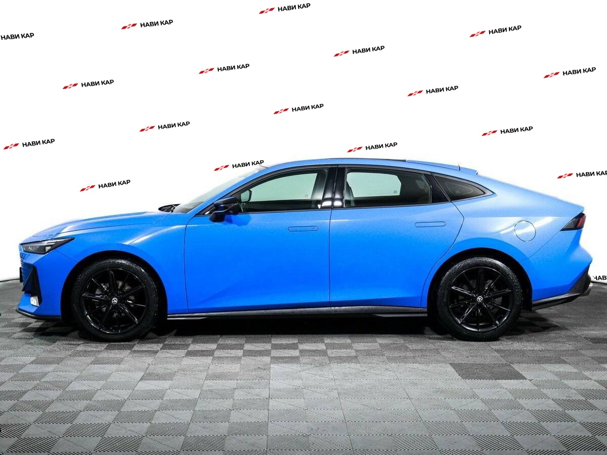 Changan UNI-V с пробегом — 2022 год. Фото: #4