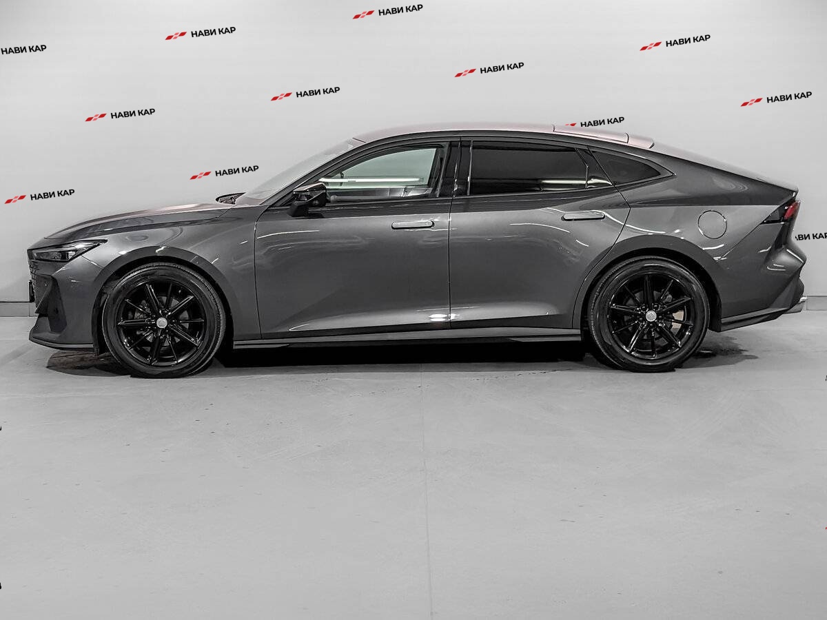 Changan UNI-V с пробегом — 2023 год. Фото: #7