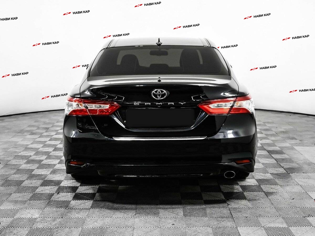 Toyota Camry с пробегом — 2019 год. Фото: #5