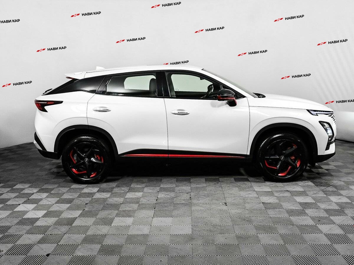 OMODA C5 с пробегом — 2023 год. Фото: #3