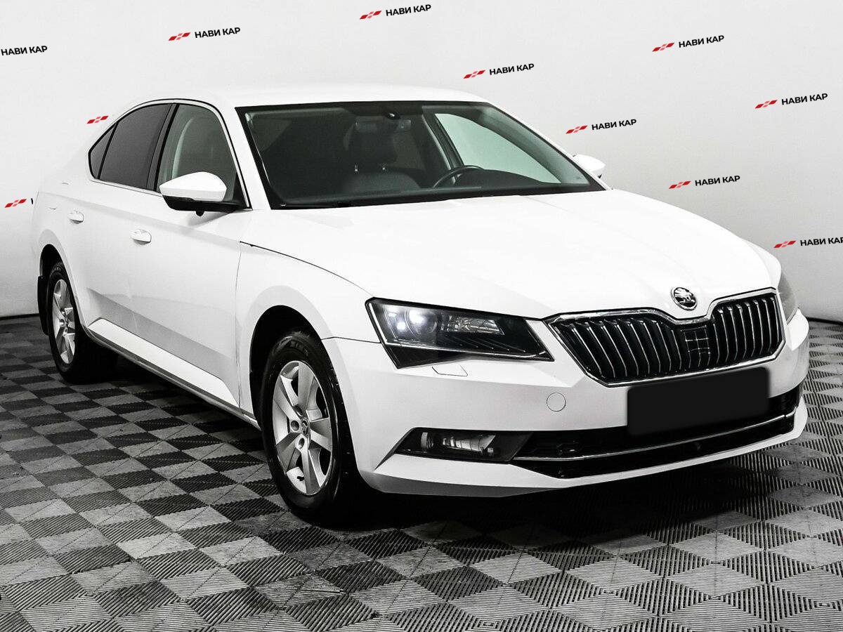 Skoda Superb с пробегом — 2016 год. Фото: #2