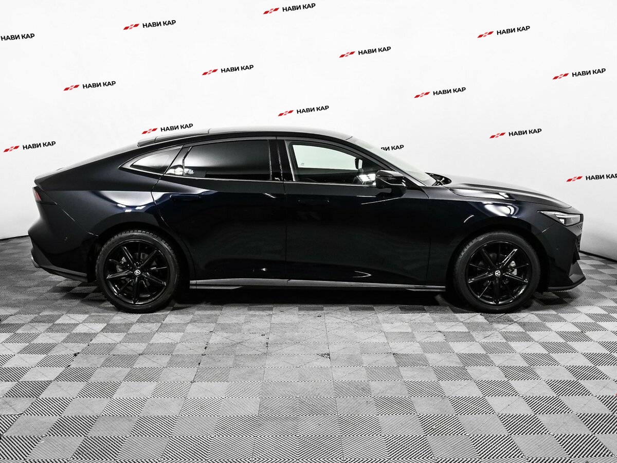 Changan UNI-V с пробегом — 2024 год. Фото: #3