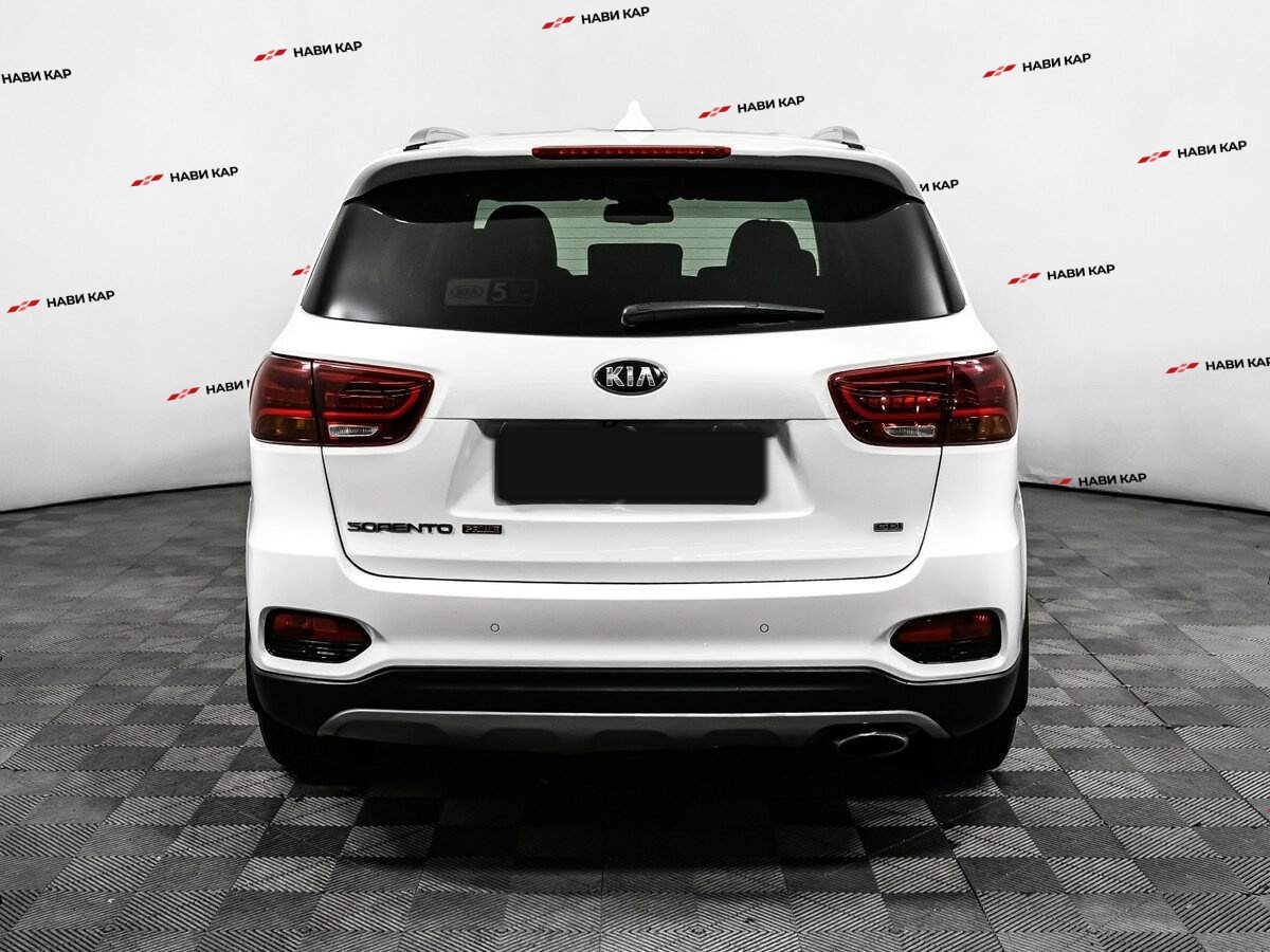 Kia Sorento с пробегом — 2018 год. Фото: #5