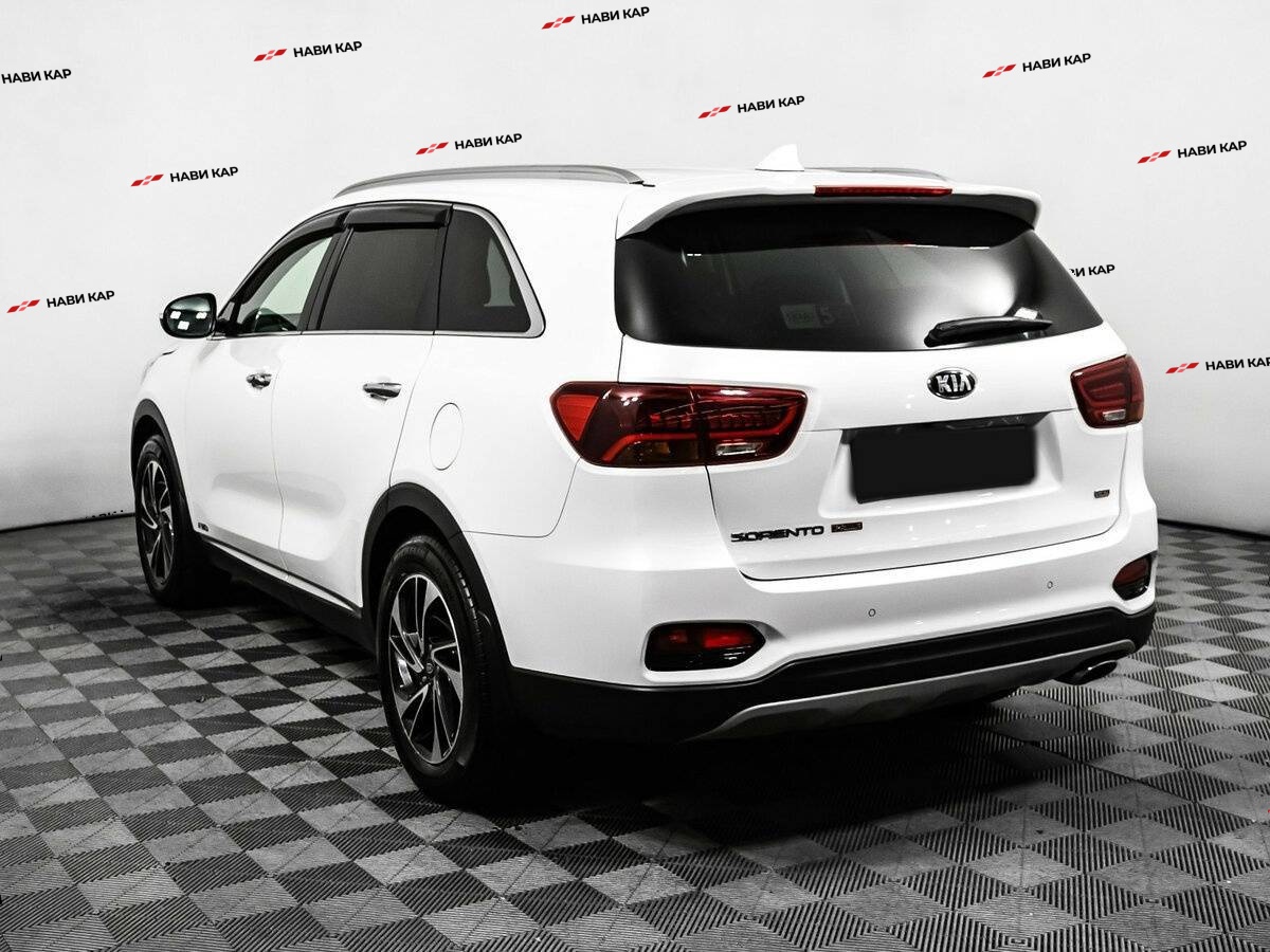 Kia Sorento с пробегом — 2018 год. Фото: #6