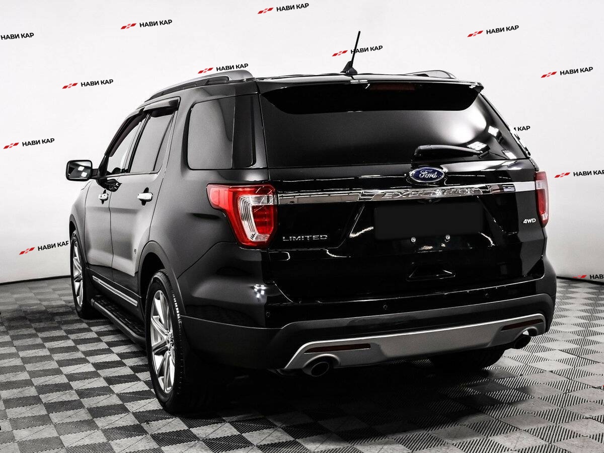 Ford Explorer с пробегом — 2018 год. Фото: #6
