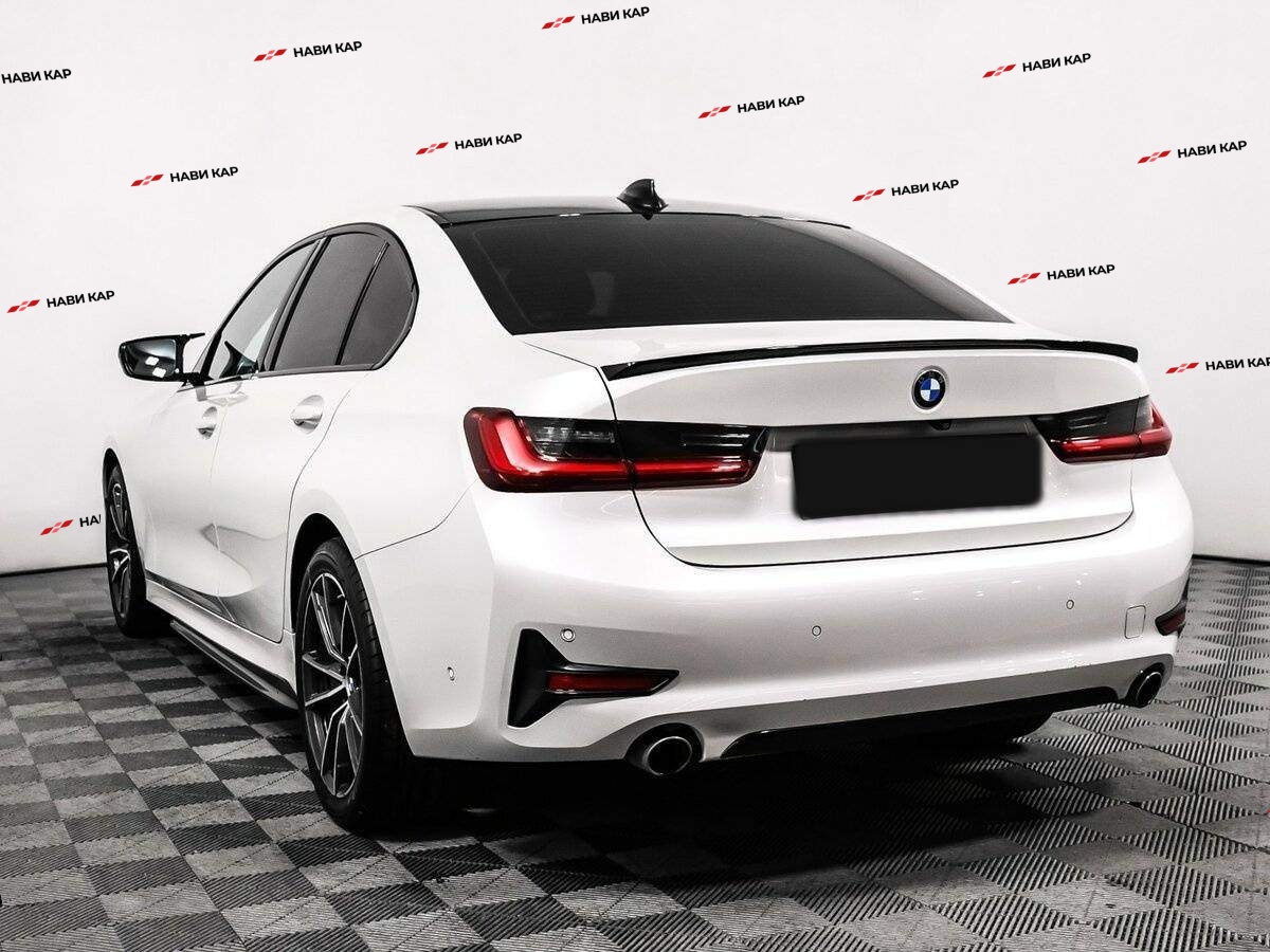 BMW 3 серии с пробегом — 2019 год. Фото: #6