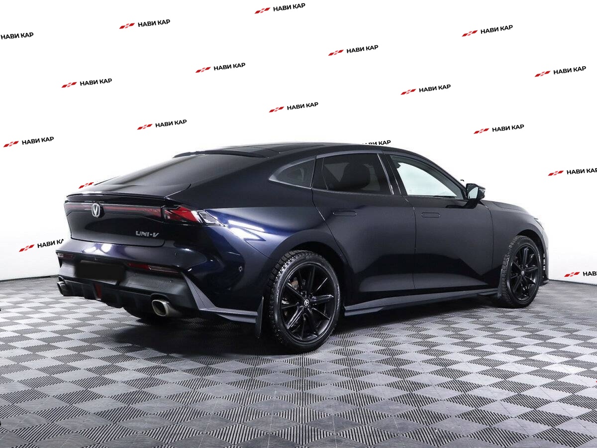 Changan UNI-V с пробегом — 2023 год. Фото: #4