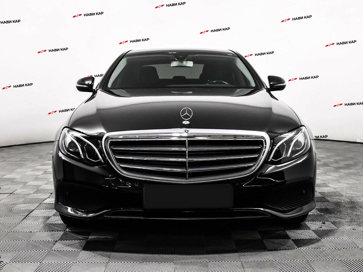 Mercedes-Benz E-Класс с пробегом — 2017 год. Фото: #1