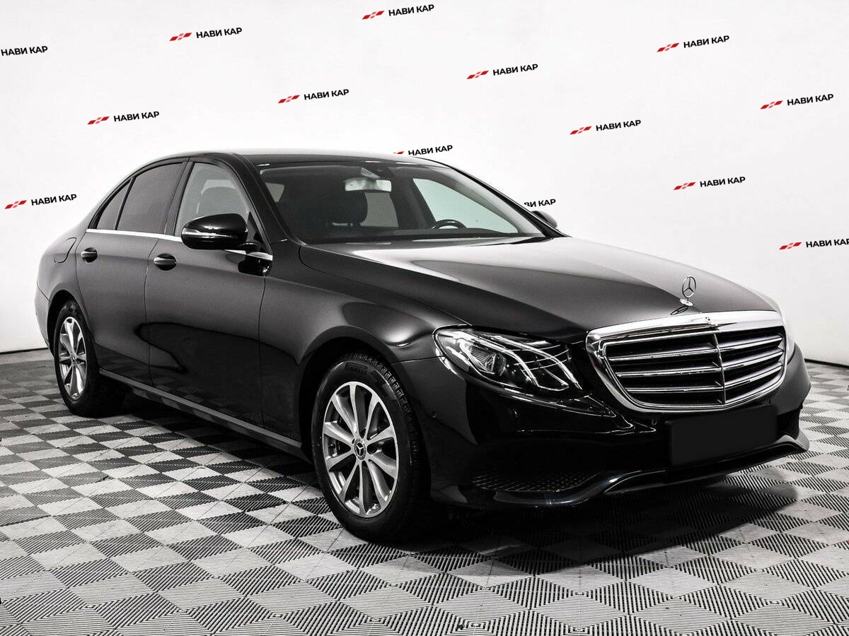 Mercedes-Benz E-Класс с пробегом — 2017 год. Фото: #2