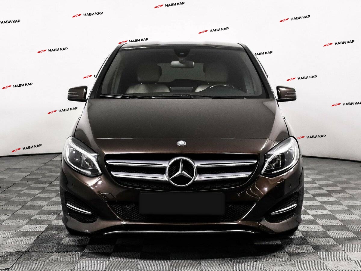 Mercedes-Benz B-Класс с пробегом — 2015 год. Фото: #1