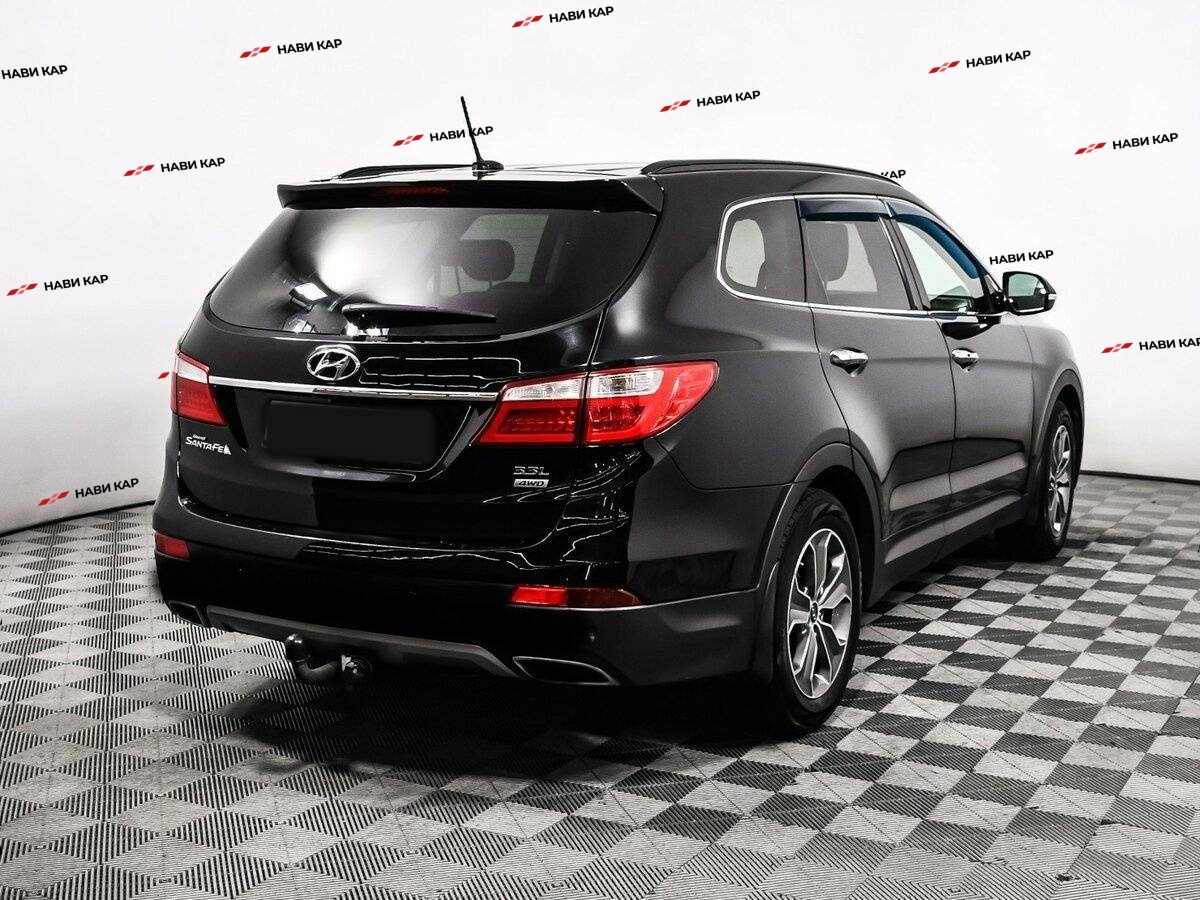 Hyundai Santa Fe с пробегом — 2014 год. Фото: #4